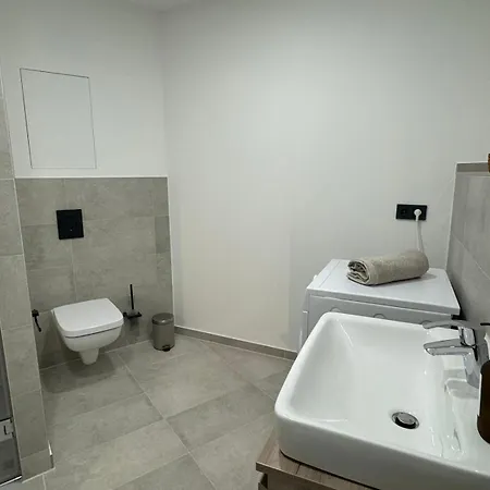 דירה Exklusives Wohnen Im Historischen Wasserturm Dem Highlight Von We103 דליטש'